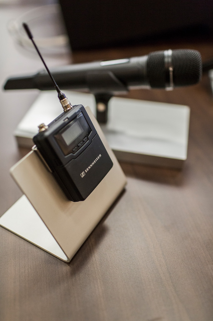 Sennheiser Digital 6000 a digital wireless microphone system that is