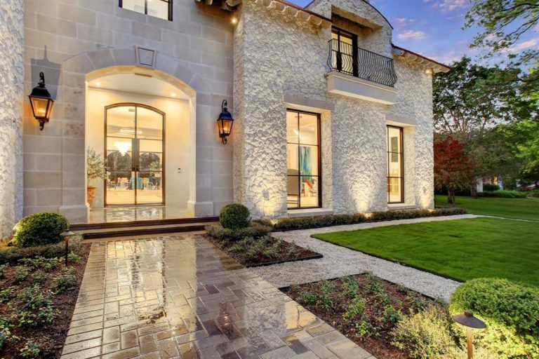 This Bunker Hill Manor Home is a True Houston Retreat — a Swimming Pool