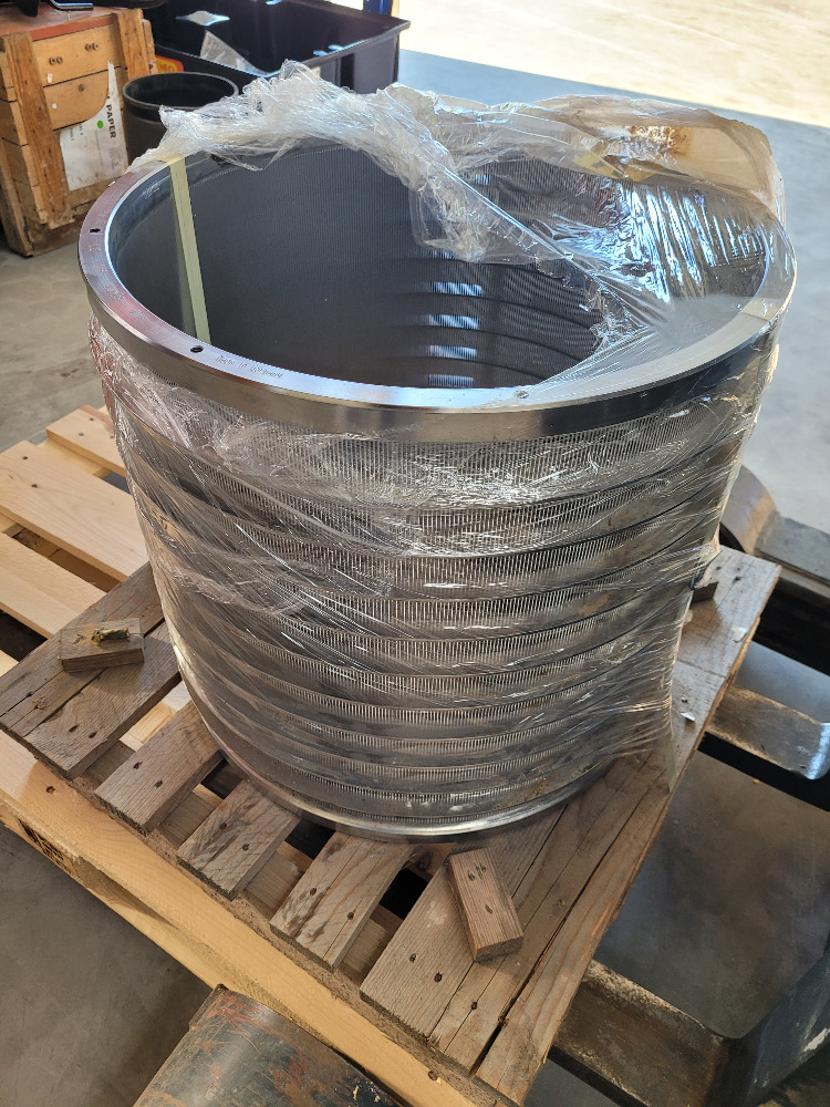 Unused screen basket 0,25 mm slot for size 10 pressure screens Screen