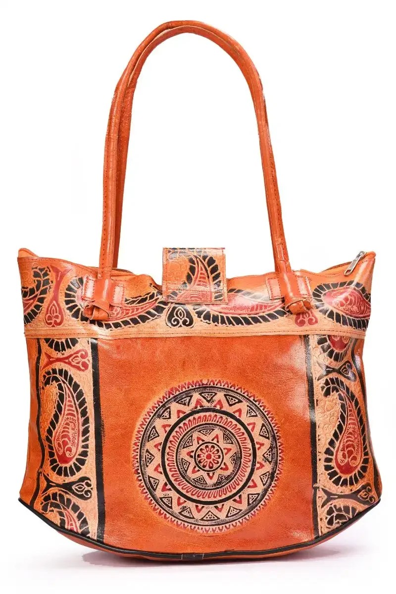 Shantiniketan leather handbags manufacturer in Kolkata