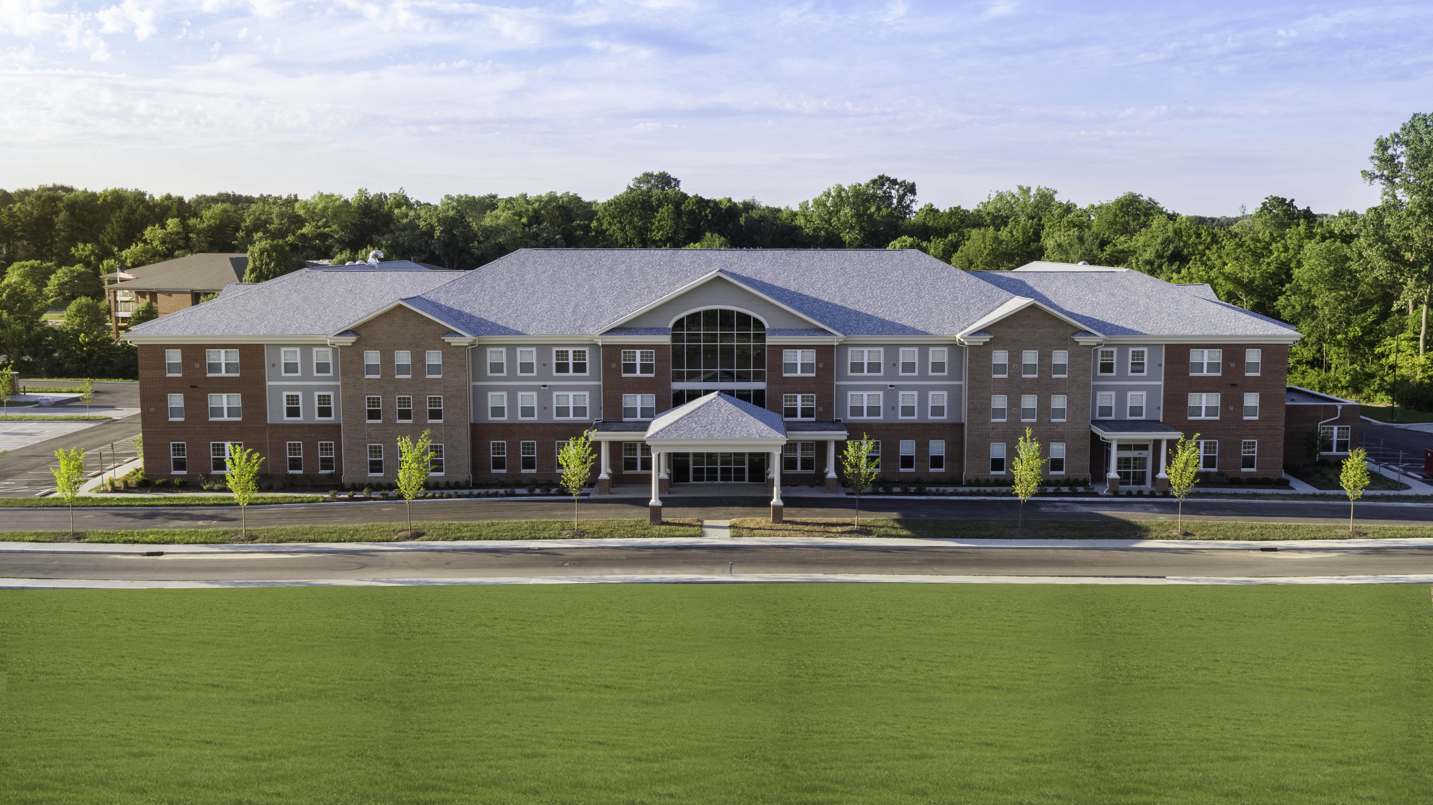 Senior Living Starting At 2000/MO Paramount Senior Living