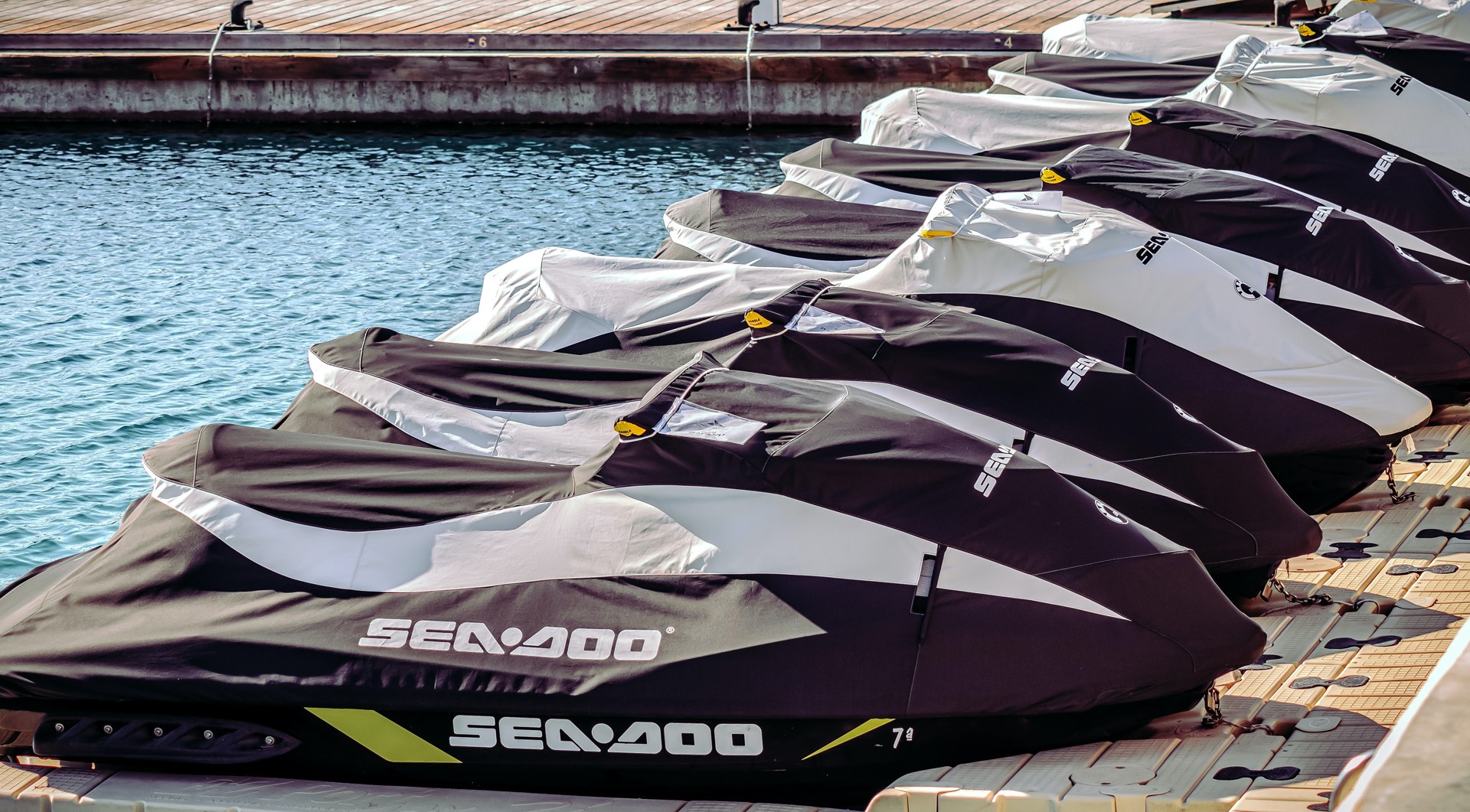 Are Jet Ski Rentals Profitable? Parasailings