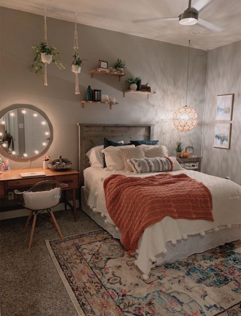 Ve contenido popular de los siguientes autores: A los adolescentes les gustan especialmente las habitaciones aesthetic vintage. Habitaciones Aesthetic Vintage canvaswinkle