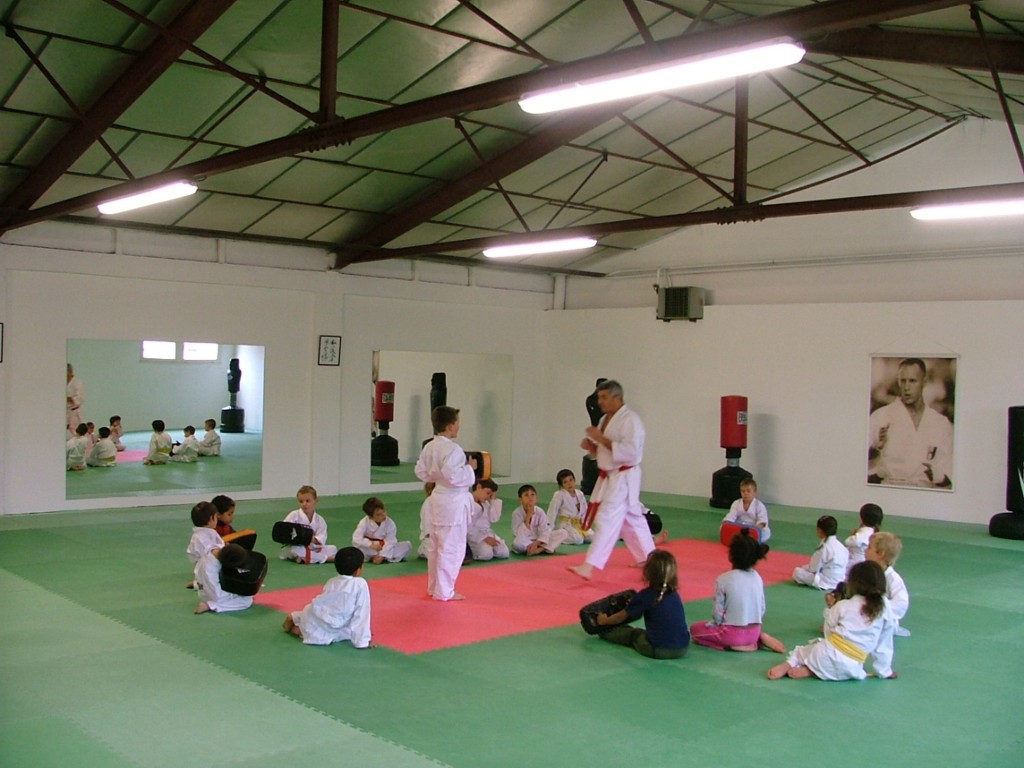 France Martial Arts for children and adults in Limoux, Aude, karate in