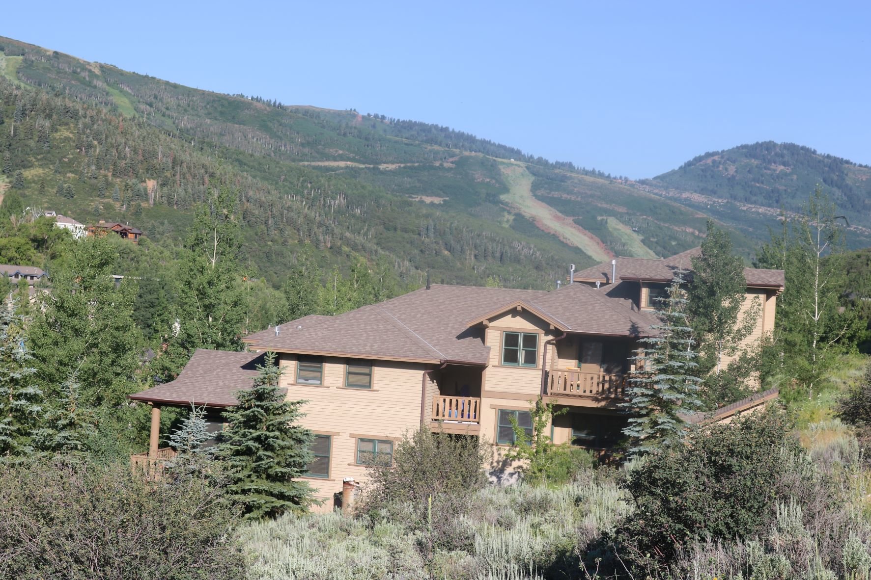 Greyhawk Condos For Sale I Park City Real Estate