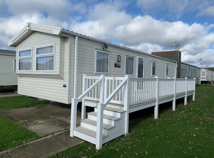 Private sale static caravan for sale Clacton on Sea View now.