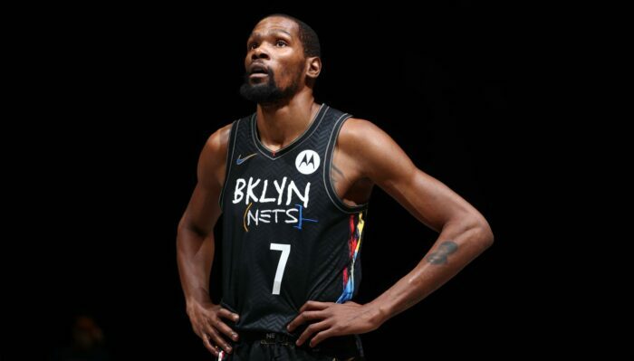 https://www.parlons-basket.com/wp-content/uploads/2021/02/kevin-durant-nets-e1612573706559.jpeg