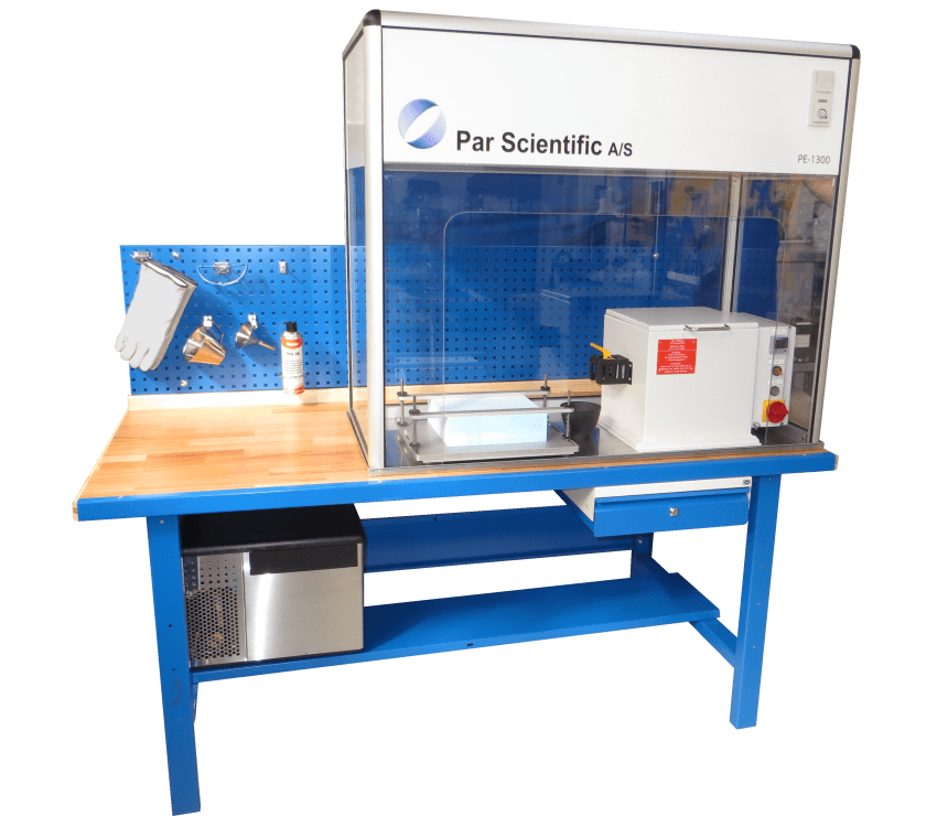 Mould room workstation