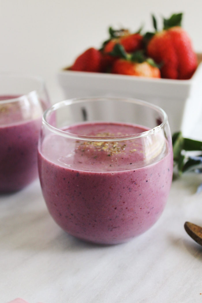 Nutty Flax and Berry Smoothie Parsnips and Pastries