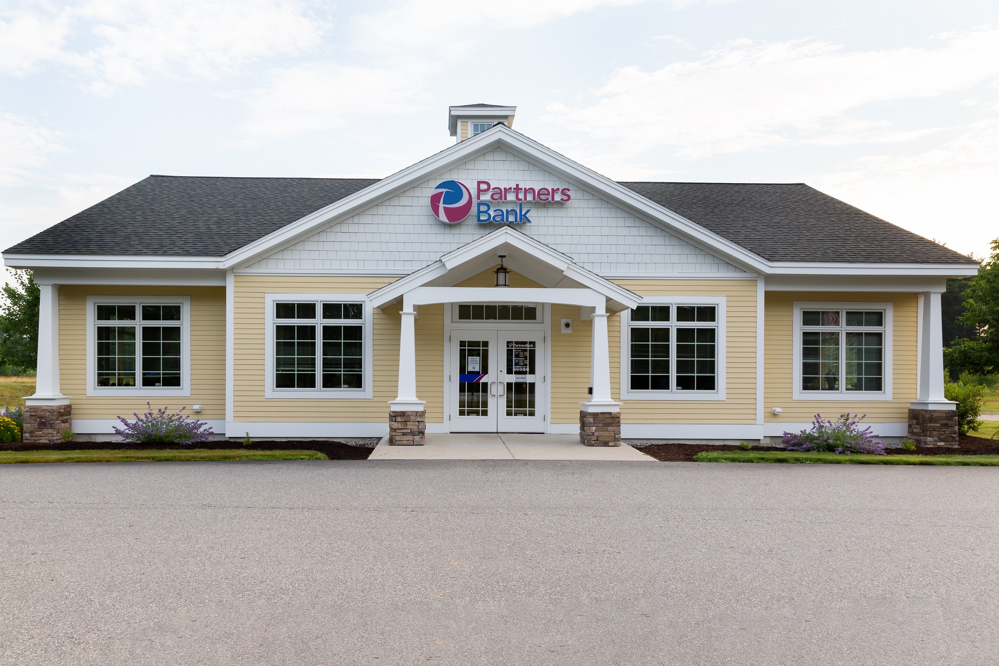 Locations & Hours Partners Bank