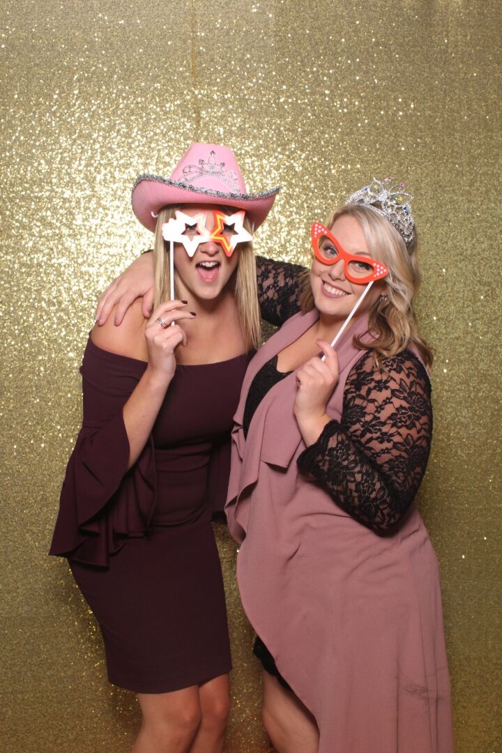 Party Shots of Tulsa Mirror Photo Booth Rental Company