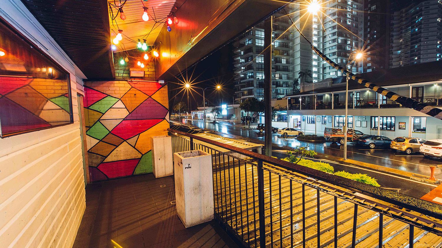 Rattle Snake Motel (Entire Upstairs) in Coolangatta, Gold Coast