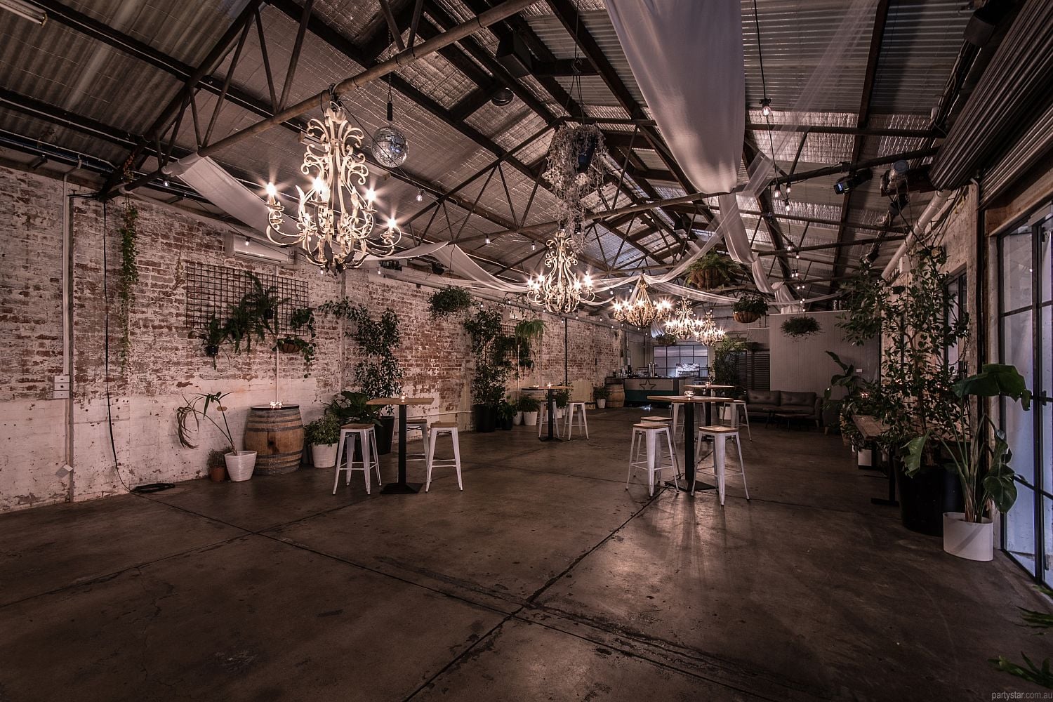 Bells Hotel (Topiary Function Room) in South Melbourne, Melbourne function room hire