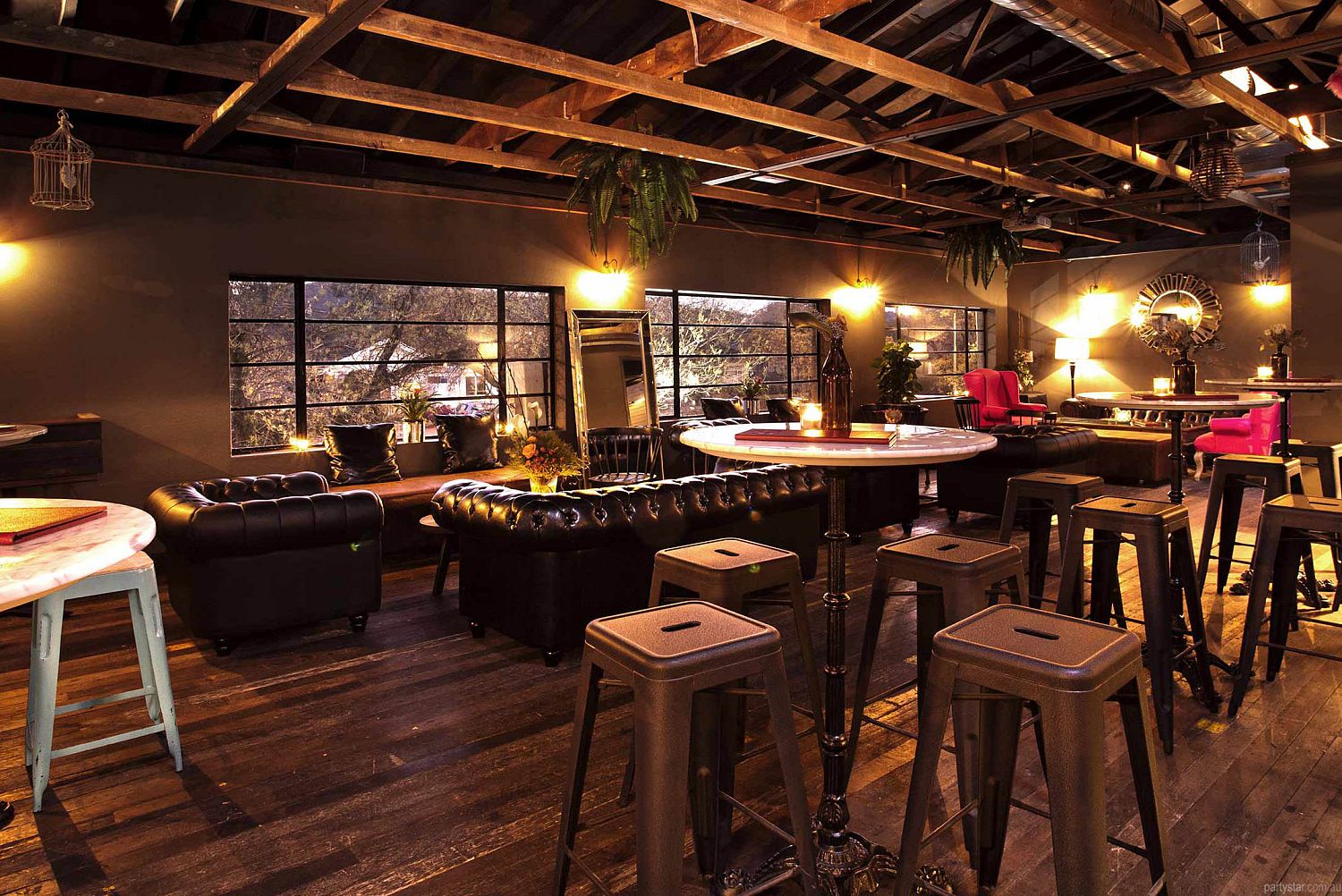 The Duxton (The Living Room) in O'Connor, Canberra function room hire