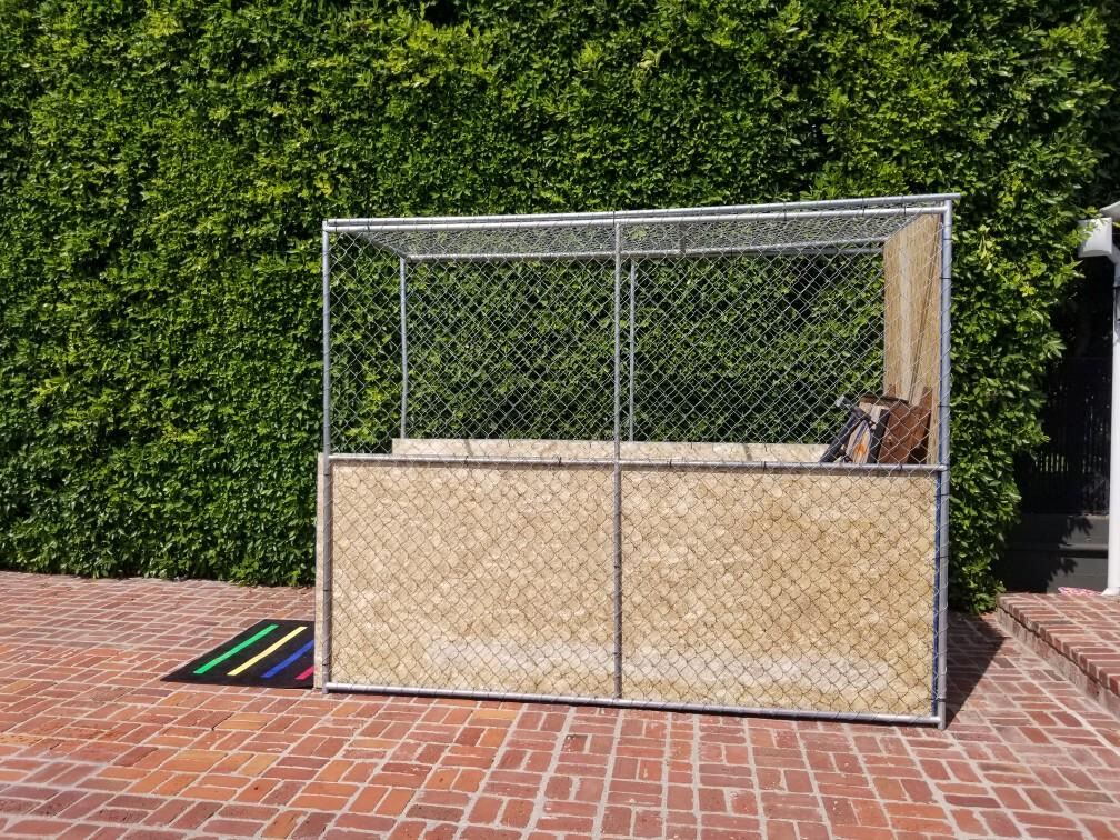 Indoor / Outdoor Axe Throwing Station PartyWorks Interactive