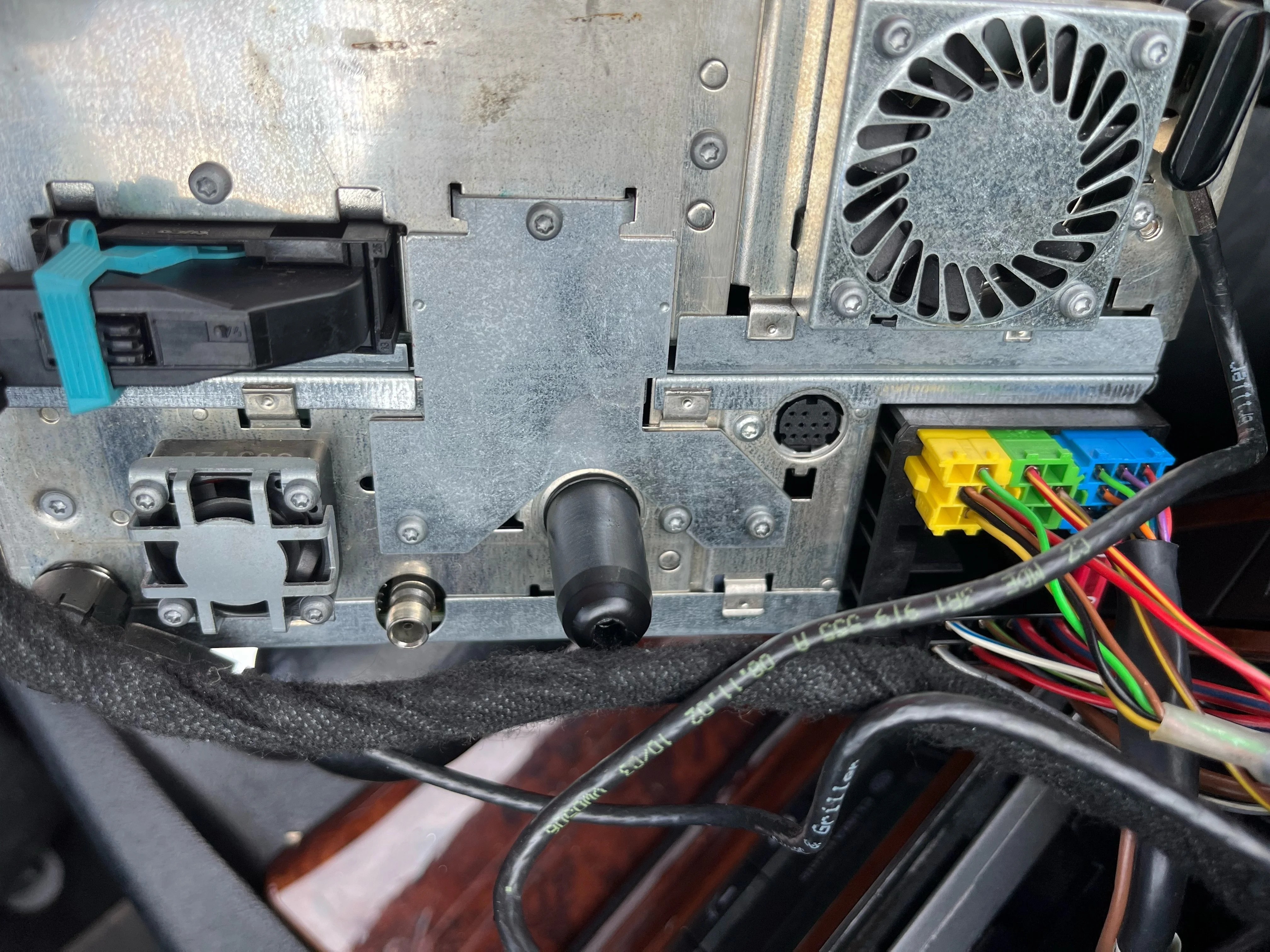 need help with radio wiring harness Volkswagen Passat Forum