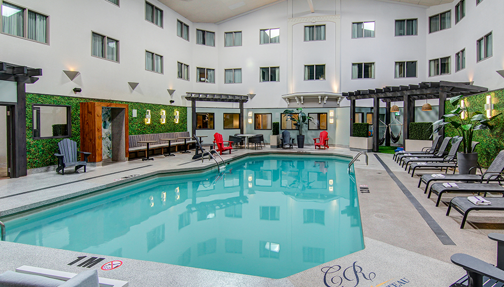 Hôtel Château Roberval Saguenay LacStJean Theme