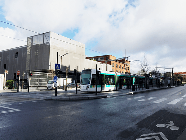 Contact Infos pratiques Passerelles17