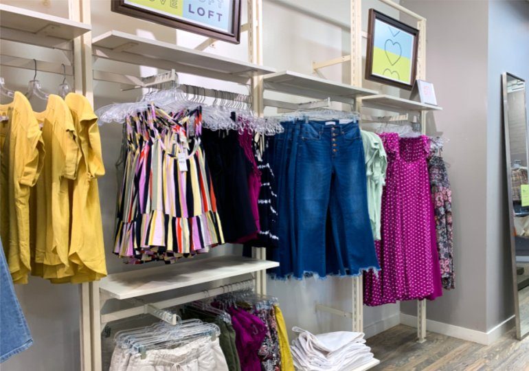 Save BIG on LOFT Women's Clothing Sale today! Shop SOON!