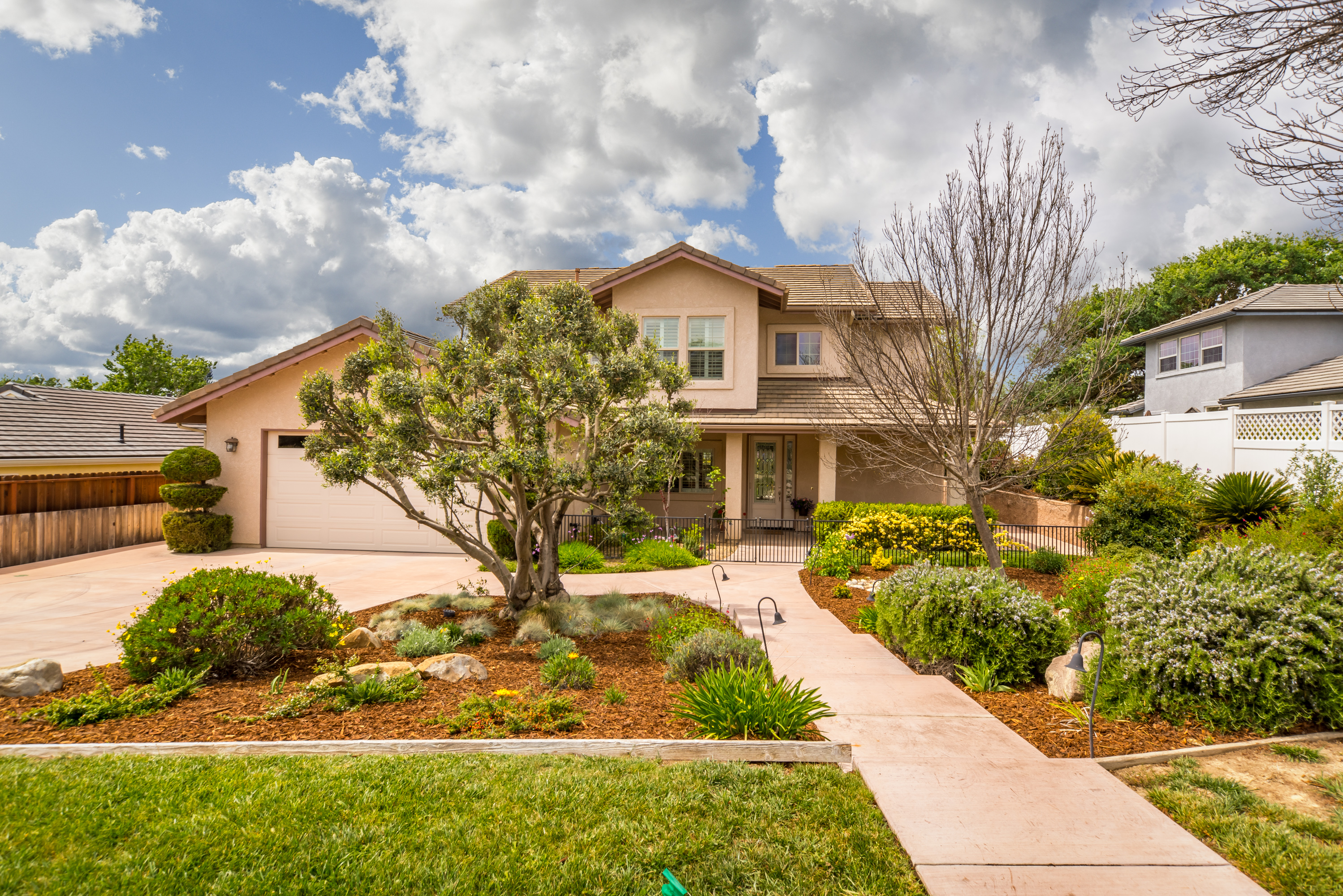 1303 Crescent Oaks Way Pass of the Oaks