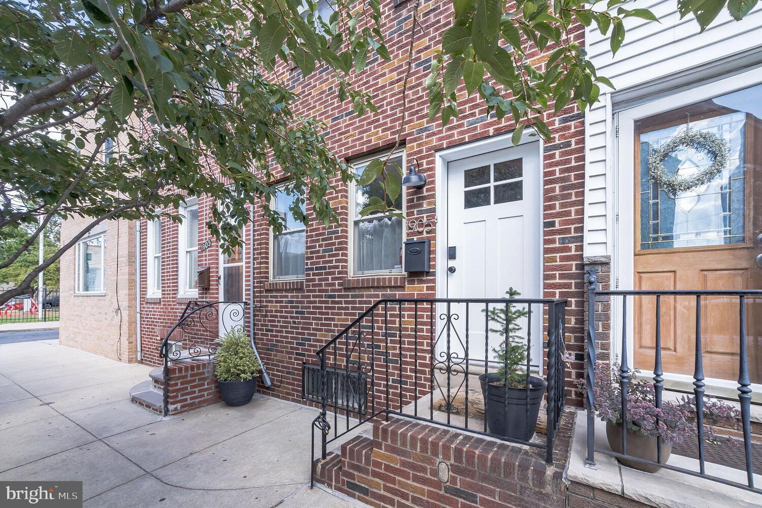 Property of the week 1905 S. 11th Street Passyunk Post
