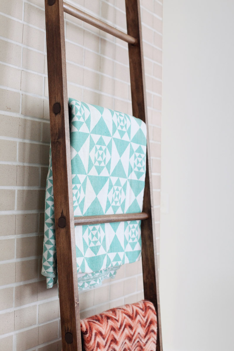 DIY Quilt Ladders Patchwork Posse