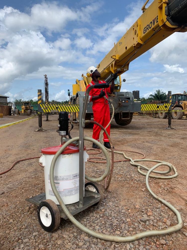 NEW FROM MANITOWOC EXTEND THE LIFE OF YOUR CRANE WITH BOOM GREASE PLUS