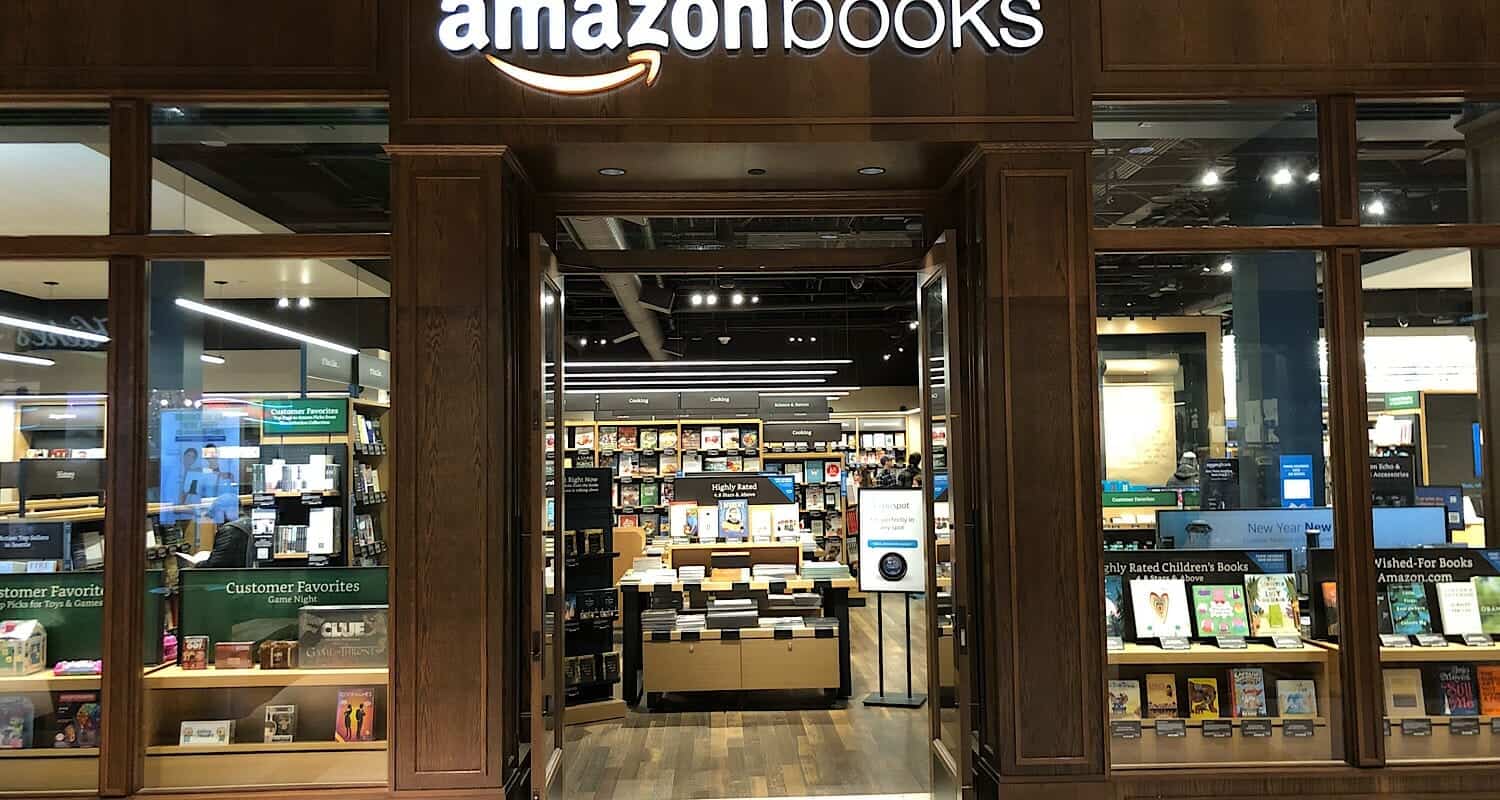 Amazon Bookstore Bellevue Square Patnotebook