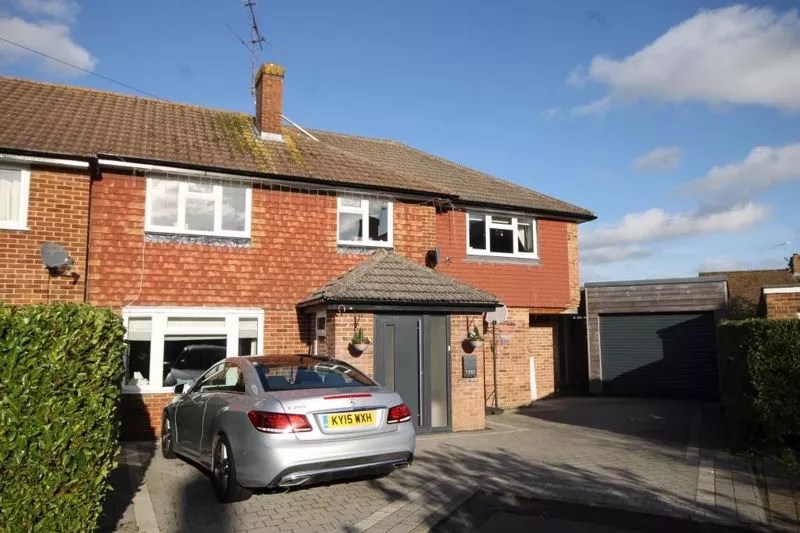 GREAT BOOKHAM, KT23 Patrick Gardner