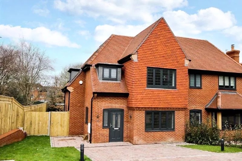 Upper Rose Hill, Dorking Patrick Gardner