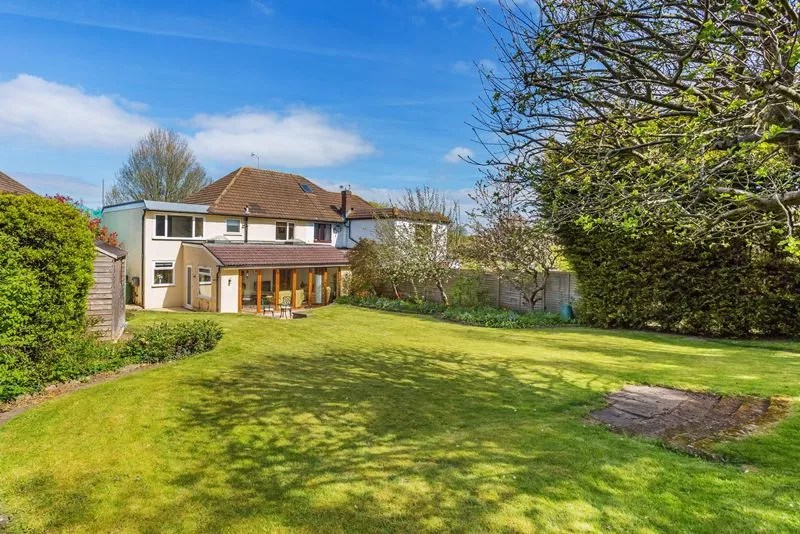 LEATHERHEAD KT22 Patrick Gardner