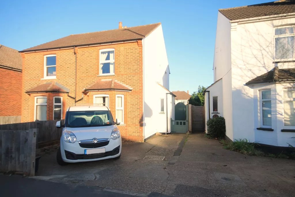 LEATHERHEAD, KT22 Patrick Gardner