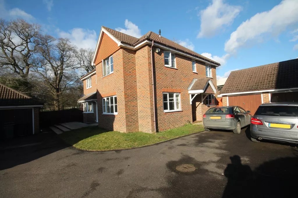 LEATHERHEAD KT22 Patrick Gardner