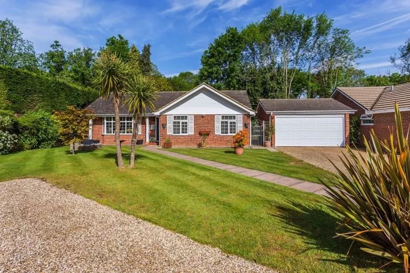 GREAT BOOKHAM, KT23 Patrick Gardner