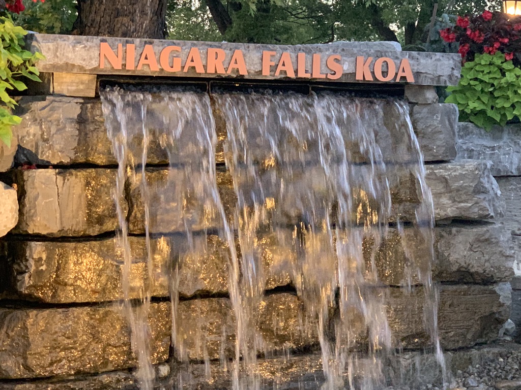 Niagara Falls Patricks MovinOn