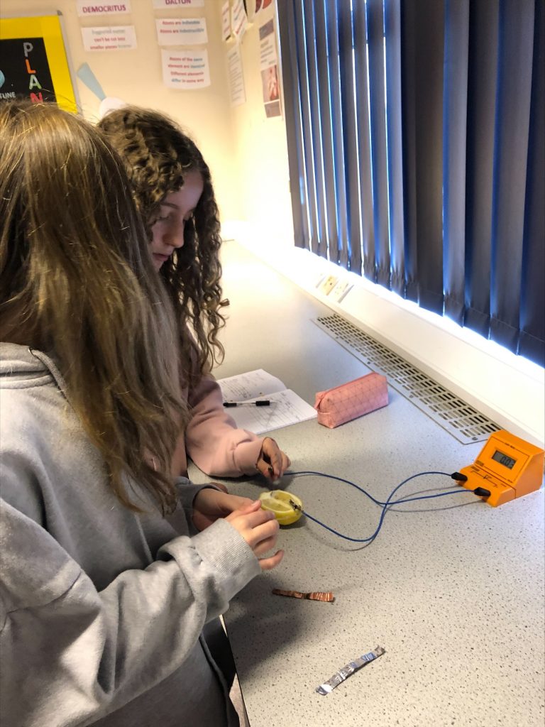 Building lemon clocks in Science! Paulet High School & 6th Form College