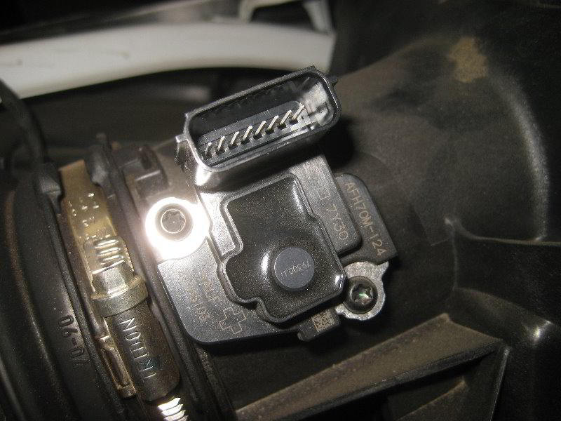 20182022ChevroletEquinoxMAFSensorReplacementGuide008