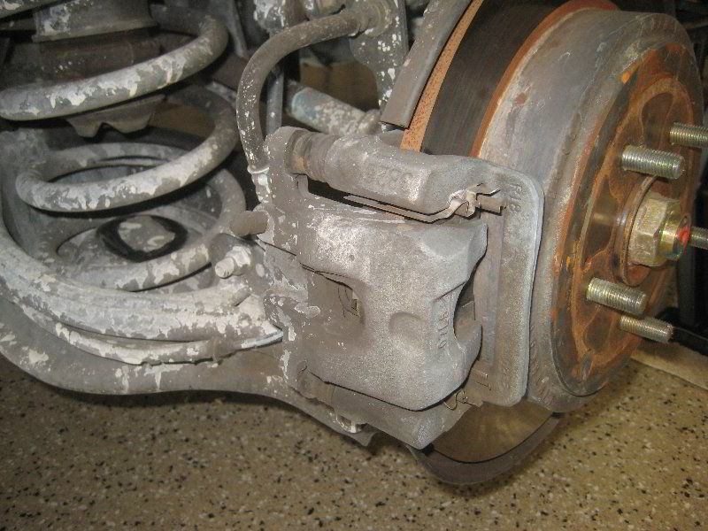 AcuraMDXRearBrakePadsReplacementGuide007