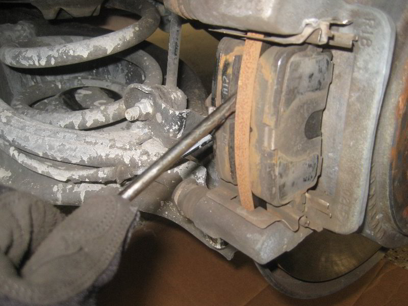 AcuraMDXRearBrakePadsReplacementGuide017