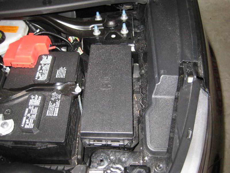 FordExplorerElectricalFuseReplacementGuide001