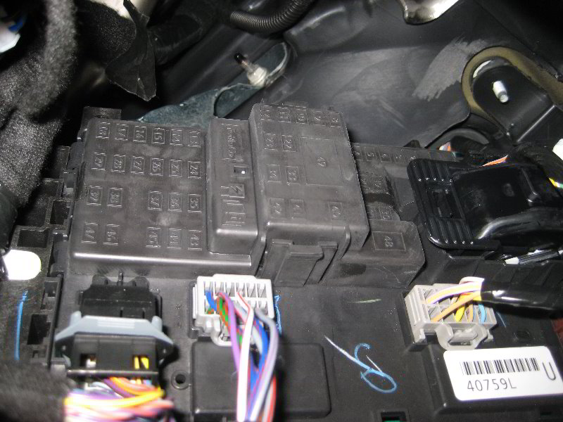 FordExplorerElectricalFuseReplacementGuide009