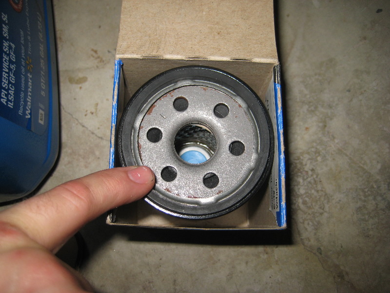 FordFiestaEngineOilChangeFilterReplacementGuide017