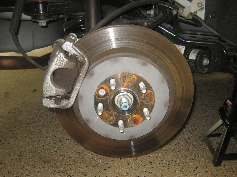 FordFlexRearBrakePadsReplacementGuide006