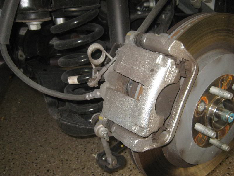 FordFlexRearBrakePadsReplacementGuide007