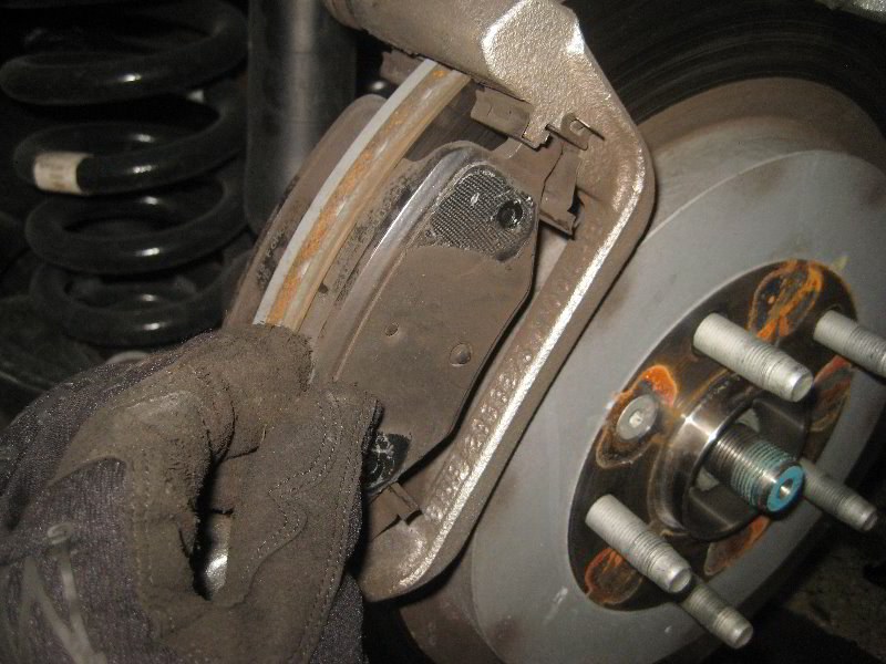 FordFlexRearBrakePadsReplacementGuide024