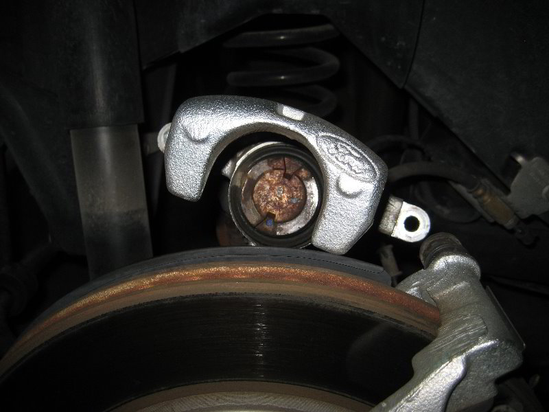 FordMustangRearBrakePadsReplacementGuide015