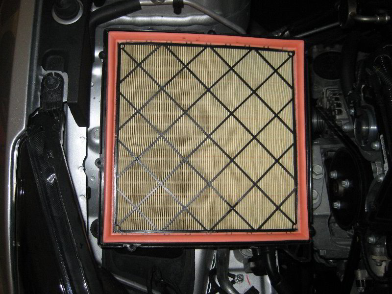 GMChevroletCruzeEcotecTurboI4EngineAirFilterReplacementGuide010