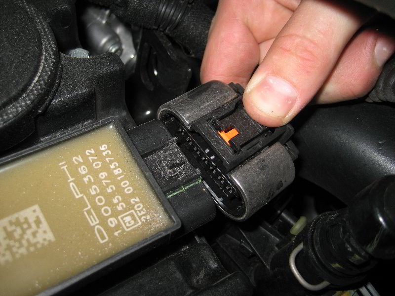 GMChevroletCruzeEcotecTurboI4EngineSparkPlugsReplacementGuide007