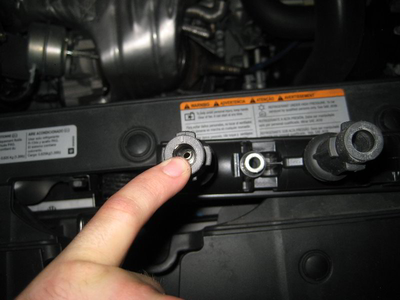 GMChevroletCruzeEcotecTurboI4EngineSparkPlugsReplacementGuide024
