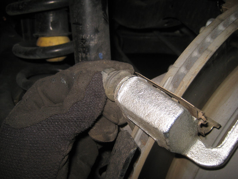 GMCTerrainRearDiscBrakePadsReplacementGuide023